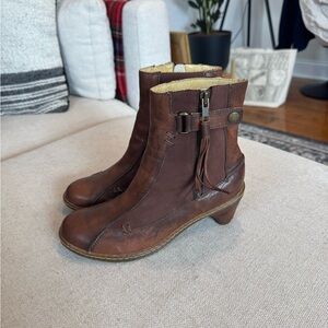 Dr. Martens Jenna Heeled Ankle Boots, Brown Palatino Leather, Sz 7 US Women’s